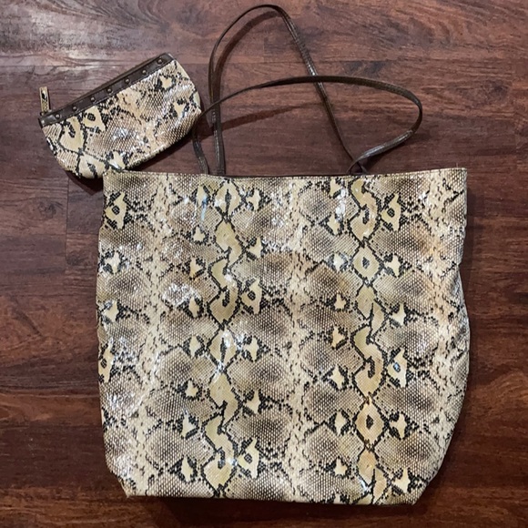 DSW Tote Bag Snakeskin - Picture 1 of 5